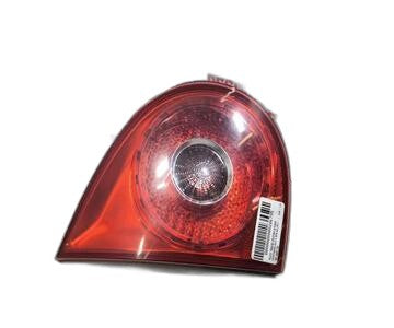 Piloto trasero izquierdo 89031766 de Volkswagen Golf v (1k1)