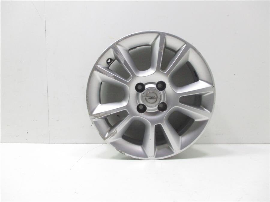Llanta Opel Meriva