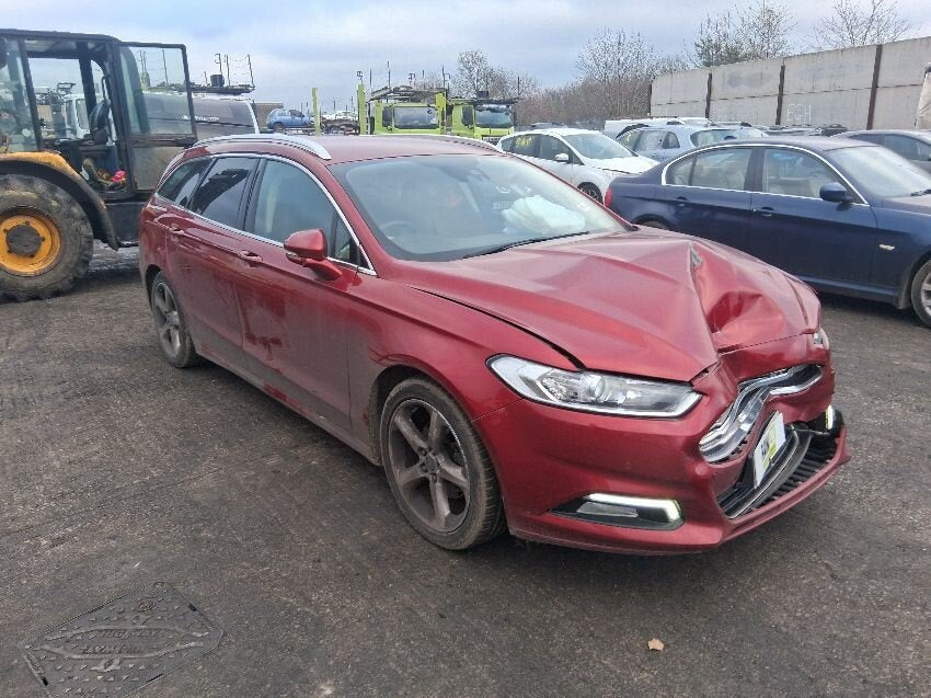 Ford Mondeo Mk5 Familiar (2014-2022) Rojo - Despiece / Recambios