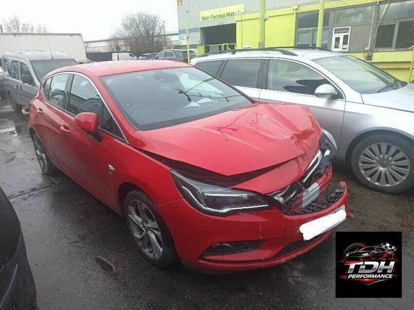 Despiece / Recambios Opel Astra K (2015-2021) Hatchback Rojo