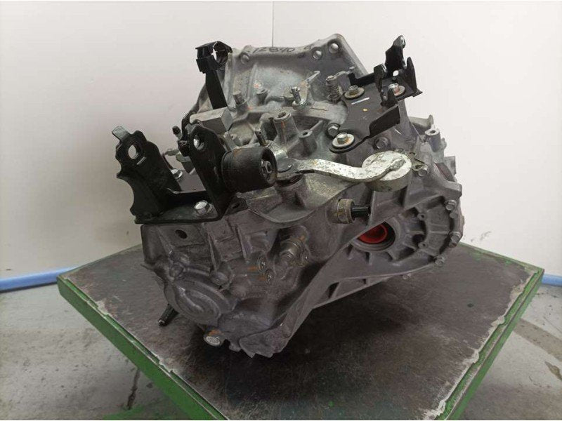 Caja de Cambios Manual Toyota Auris Touring Sports E18 Active 3030002400