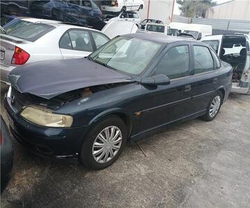 Opel Vectra B Berlina 1.8 16V (125 CV / 92 KW) (125 CV / 92 KW) 1997 -