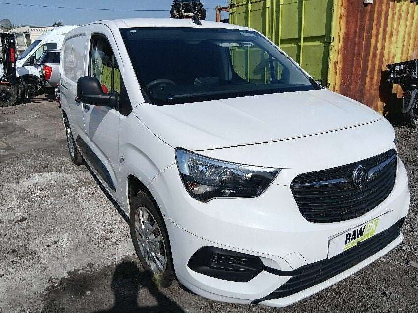 Despiece / Recambios Vauxhall Opel Combo E Cargo 2018-2024 Blanco 1.5 D