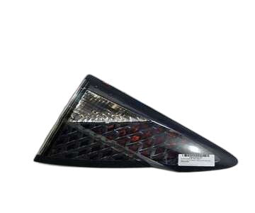 Piloto trasero porton izquierdo 265556035r de Renault Fluence