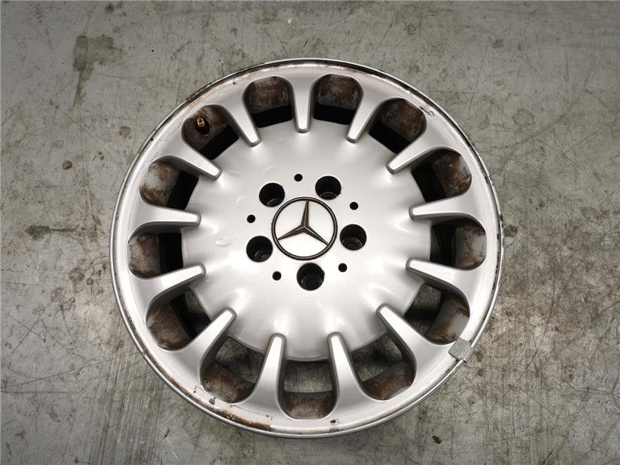 Llanta Mercedes-Benz - Clase E